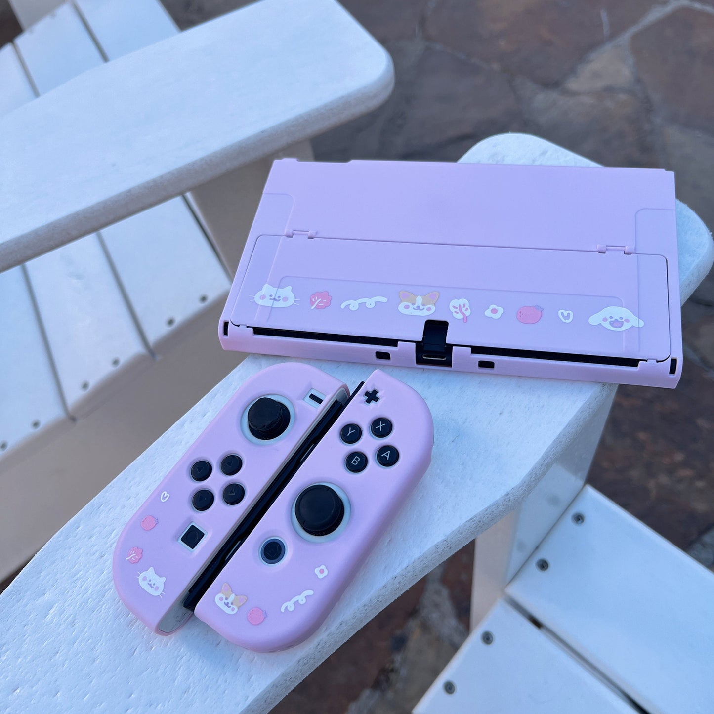 Bloom Row Case for Nintendo Switch Oled and Switch